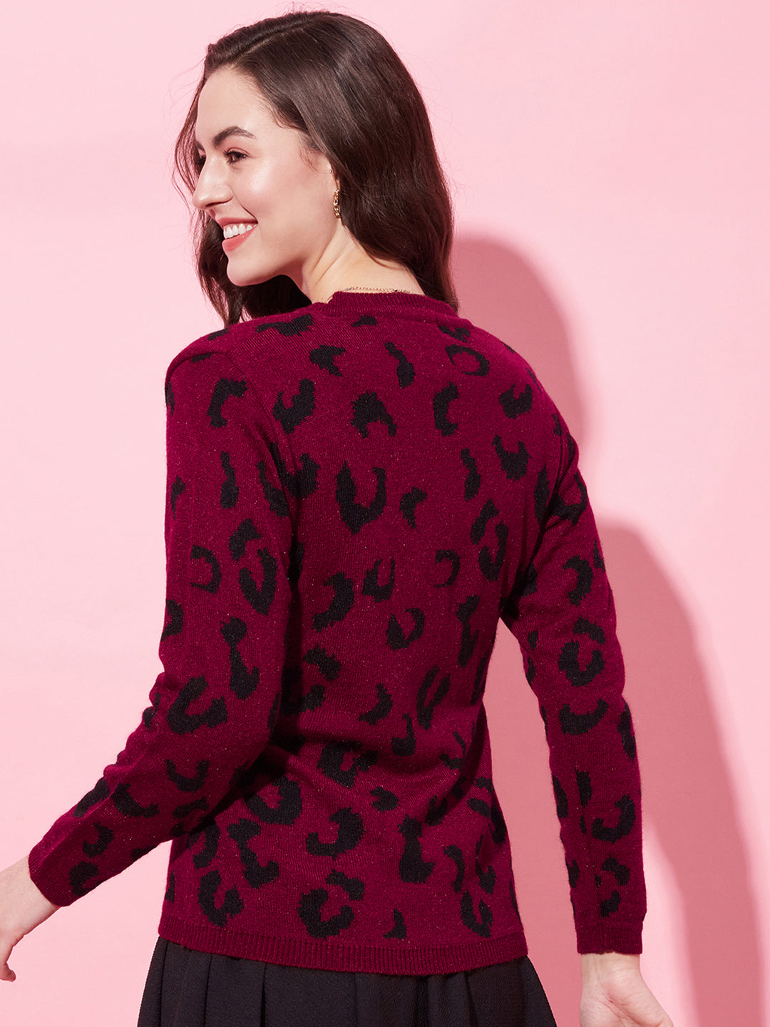 Modeve Animal Print Round Neck Casual Women Sweater for Winter