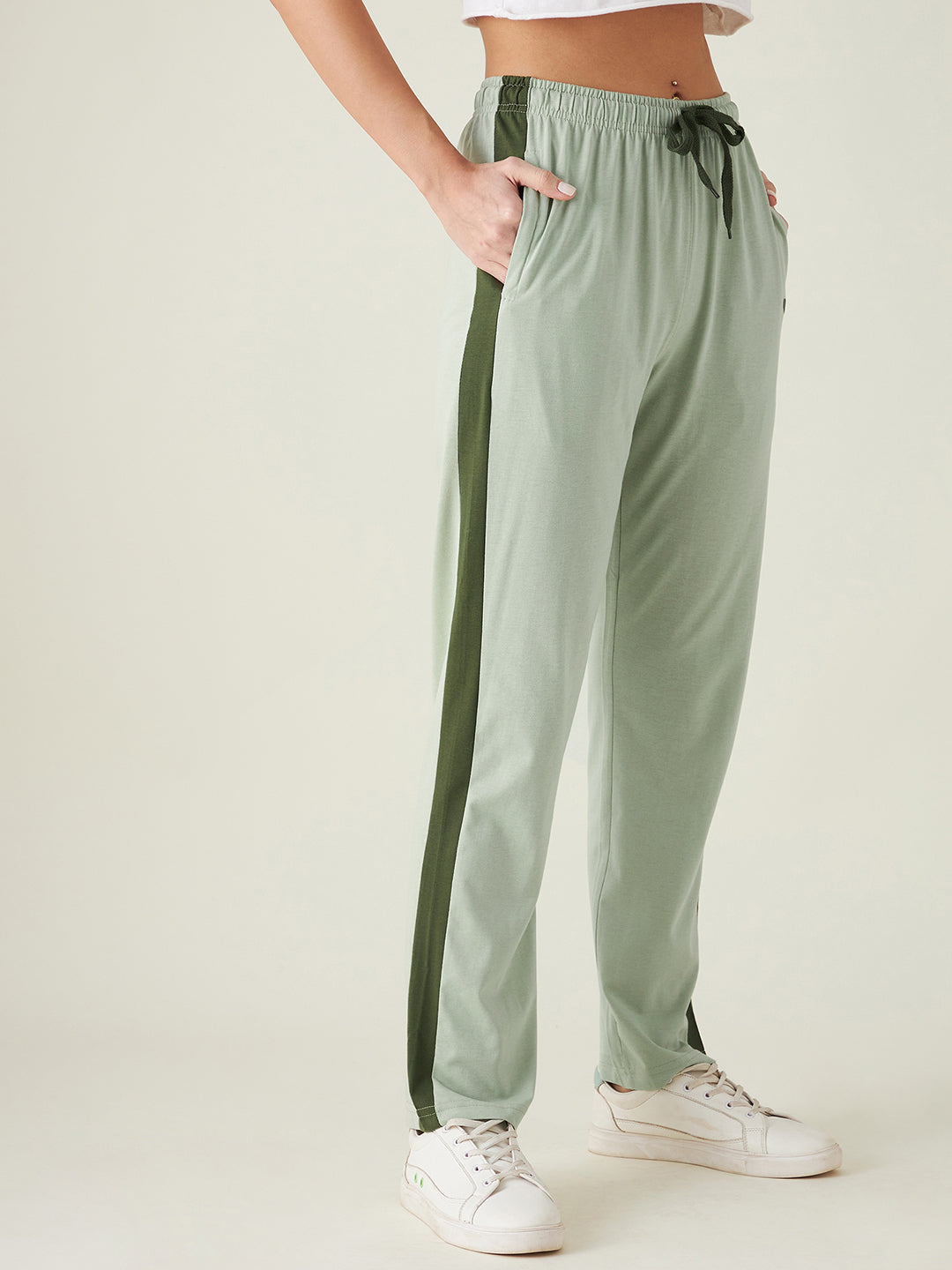 Modeve  Women Striped Track Pant