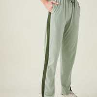 Modeve  Women Striped Track Pant