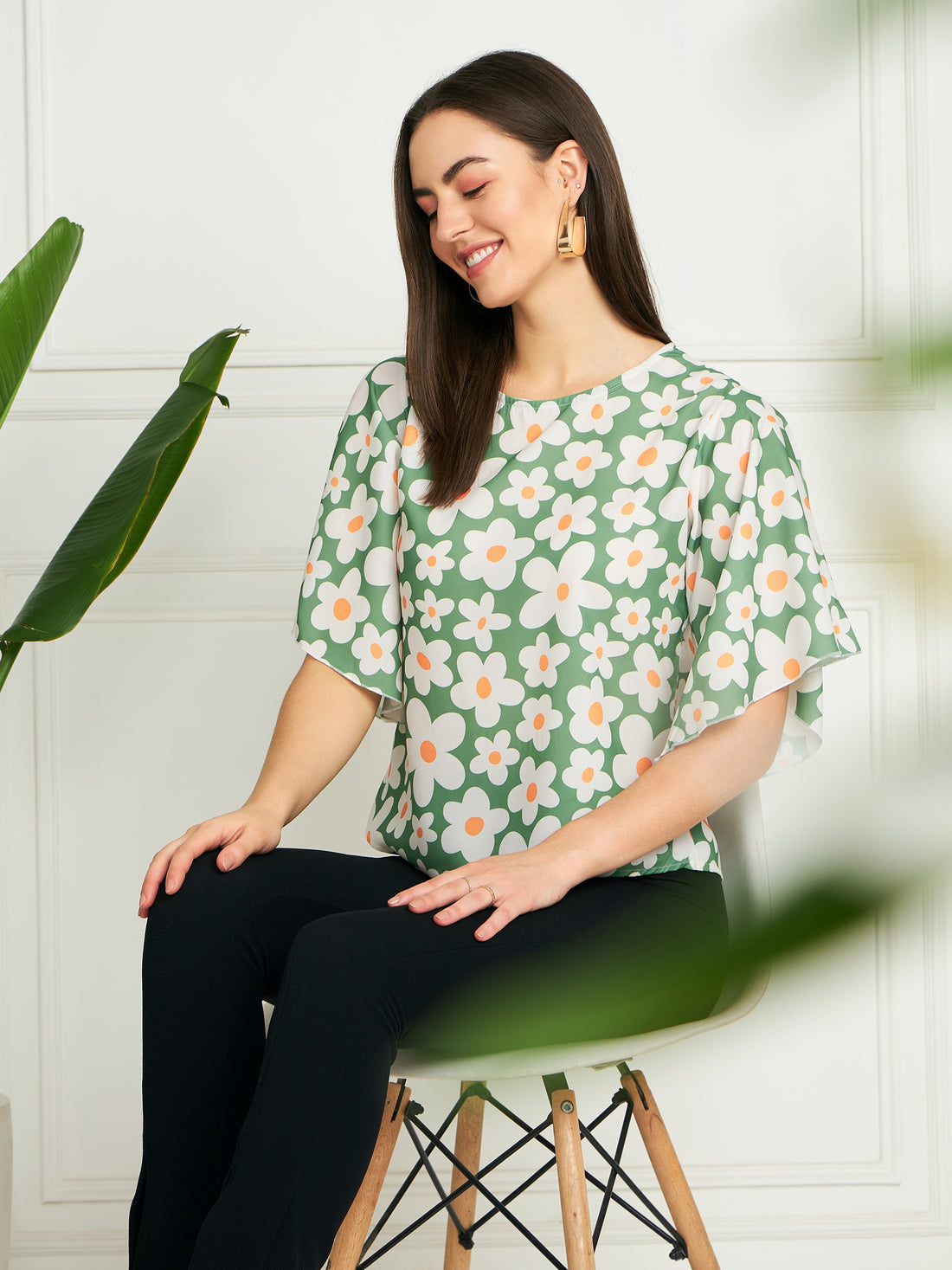 Modeve Women Green Floral Bell Sleeves Top