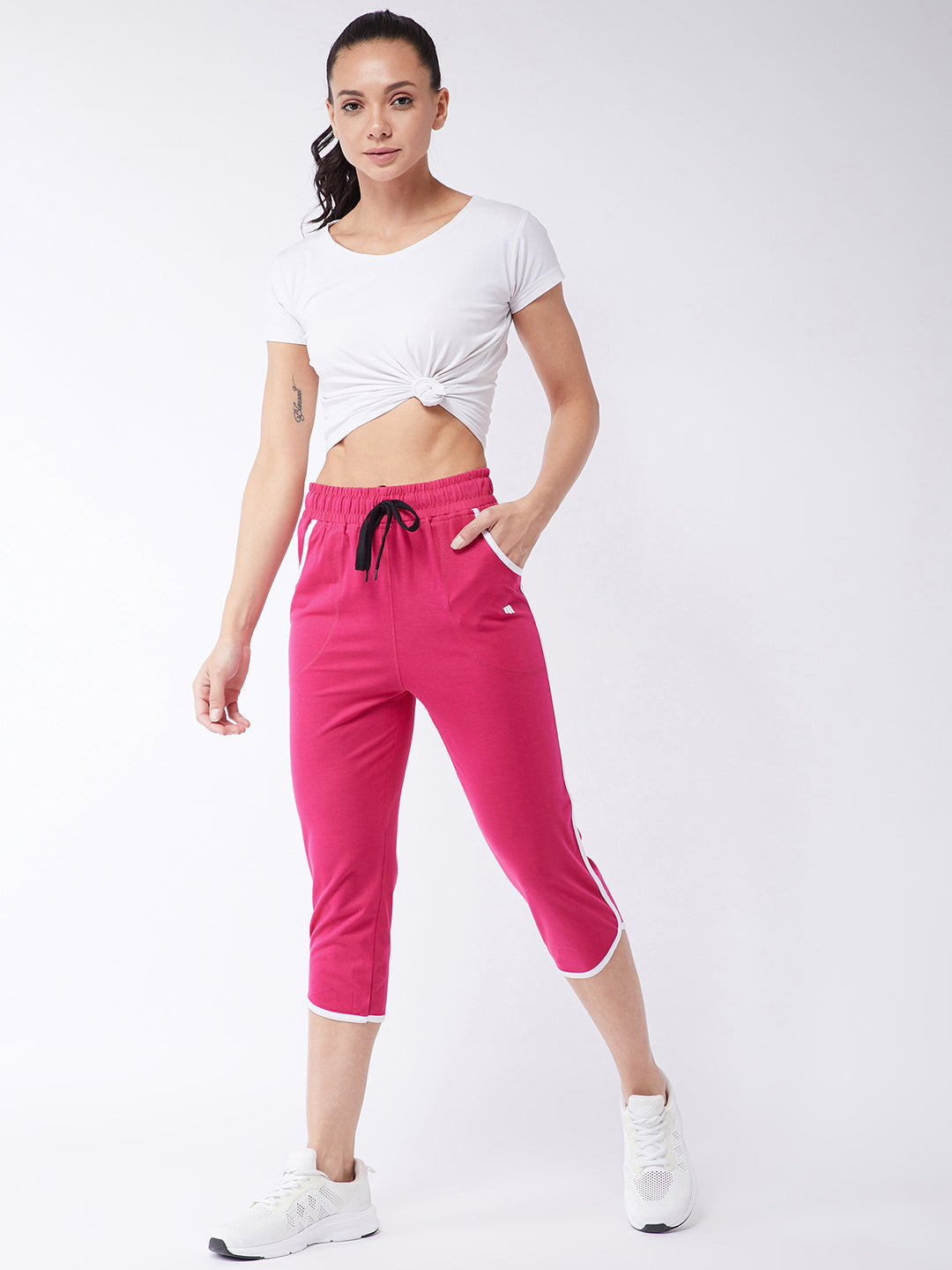 Modeve  Women Striprd Cotton Blend  Capri for summer